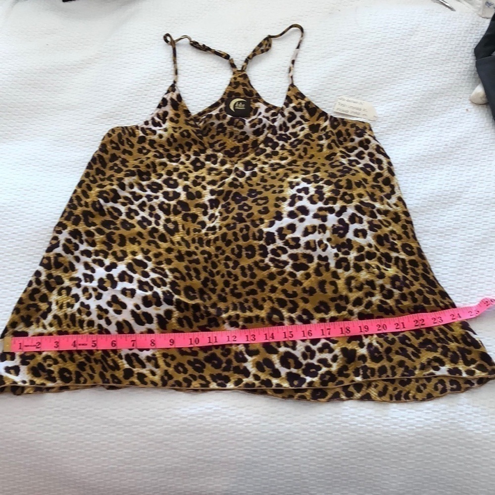 Blu Moon Sexy V Tank Top - Picture 11 of 13